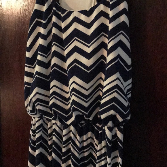 Maxi dress - Picture 2 of 2